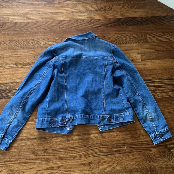 Jean jacket, in perfect condition!! - Picture 4 of 4